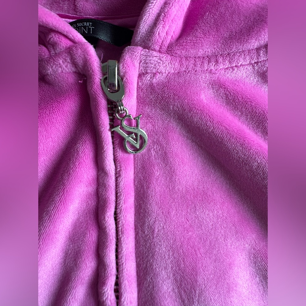 Victoria's Secret Velvet Jacket - Picture 9 of 12